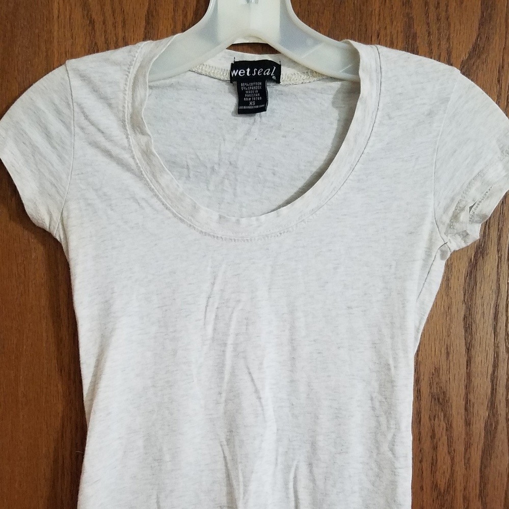 Off white top